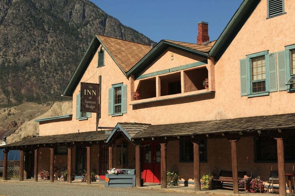 The Inn At Spences Bridge ภายนอก รูปภาพ