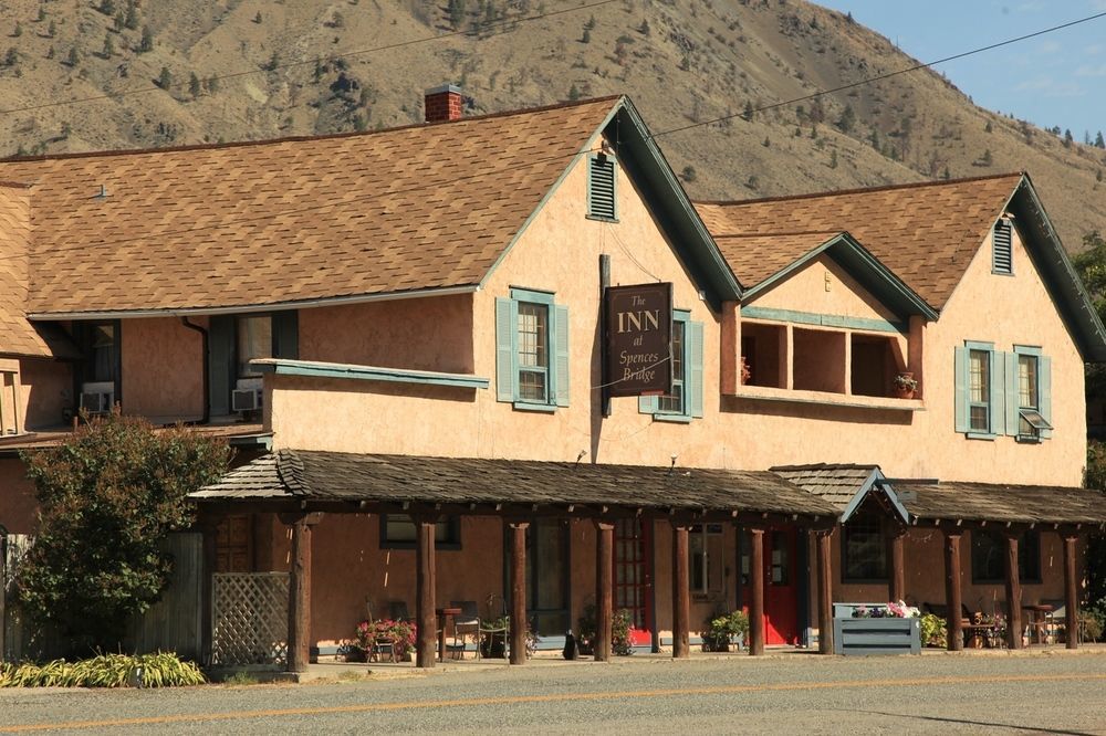 The Inn At Spences Bridge ภายนอก รูปภาพ